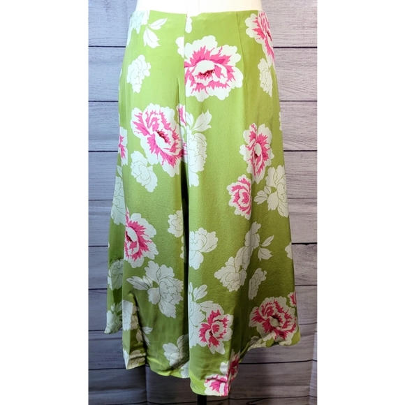 Banana Republic 100% Silk Women's Skirt Size 0 Floral Flowy Pastel Green Lined - Picture 2 of 14
